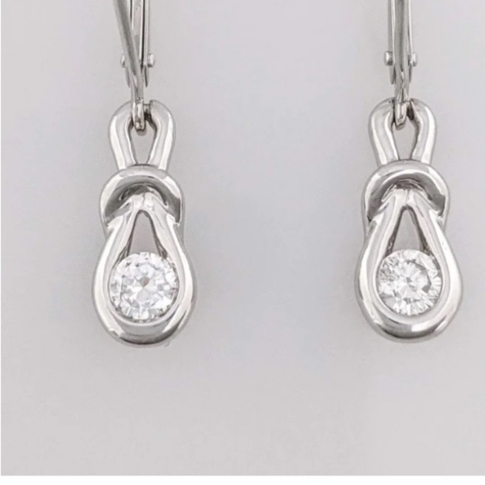 RS COVENANT Love Knot dangling earrings with 2ct Cz new in packaging